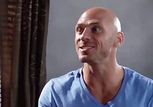 Blonde bitch with tattoos getting fucked deep