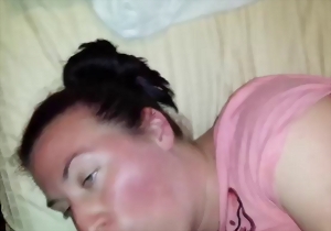Brunette mom sucks a long penis down on the knees